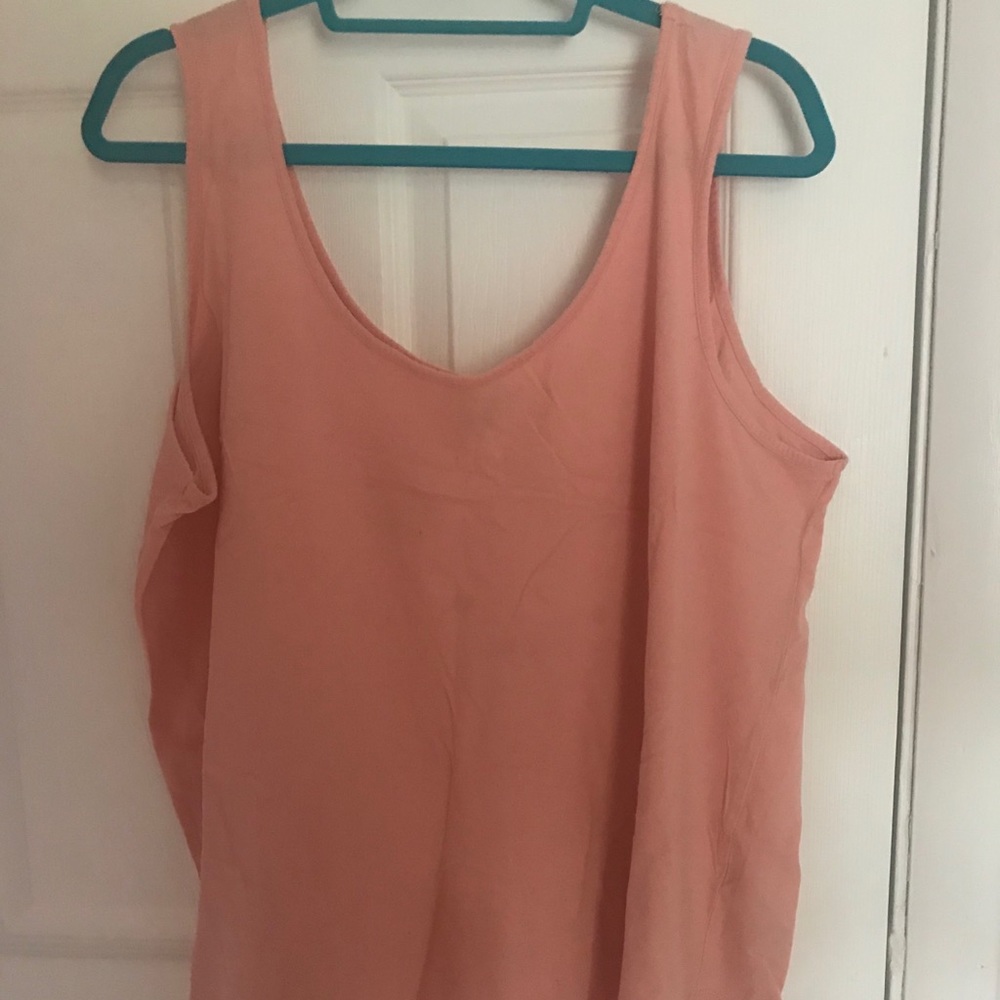 Salmon tank top